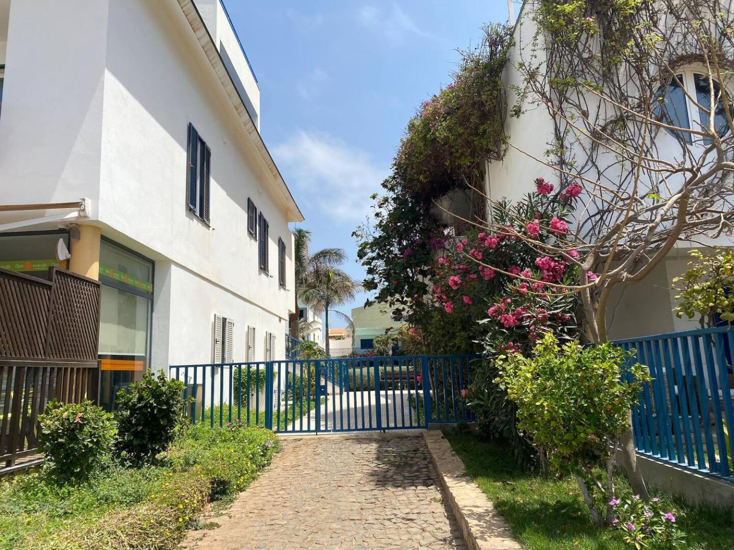Leme Bedje Two Bedroom - By Bobbywashere Santa Maria Dış mekan fotoğraf