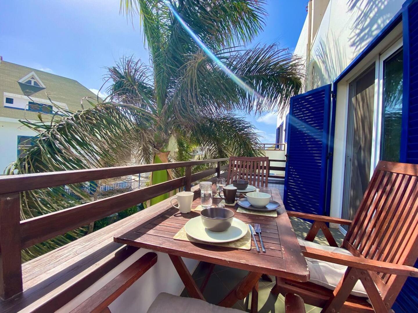 Leme Bedje Two Bedroom - By Bobbywashere Santa Maria Dış mekan fotoğraf