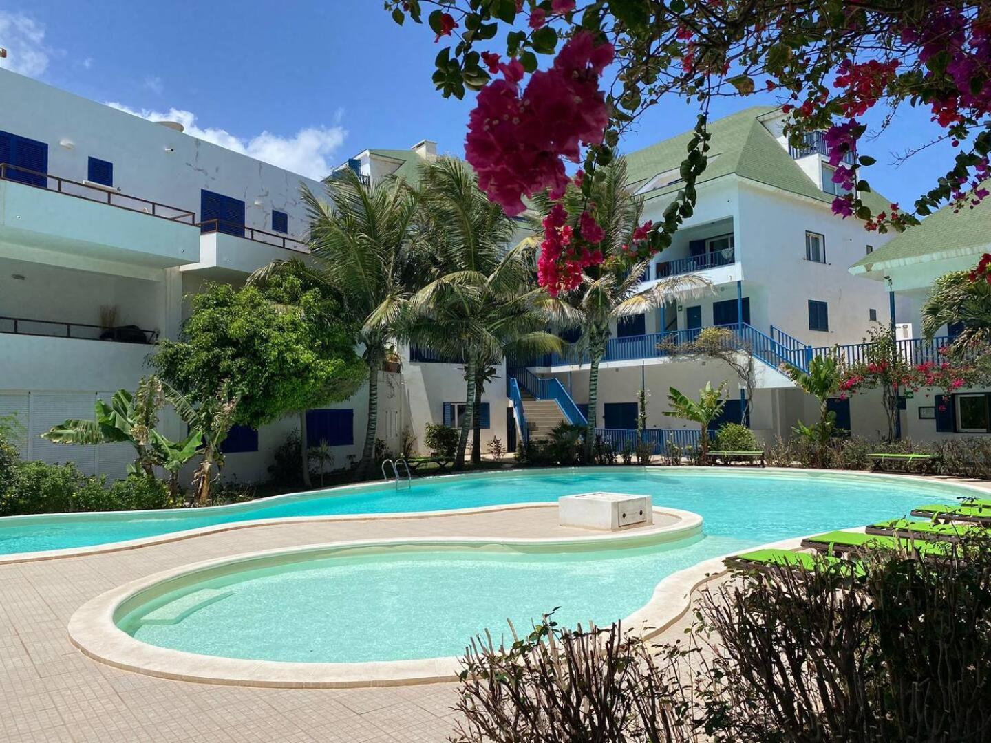 Leme Bedje Two Bedroom - By Bobbywashere Santa Maria Dış mekan fotoğraf