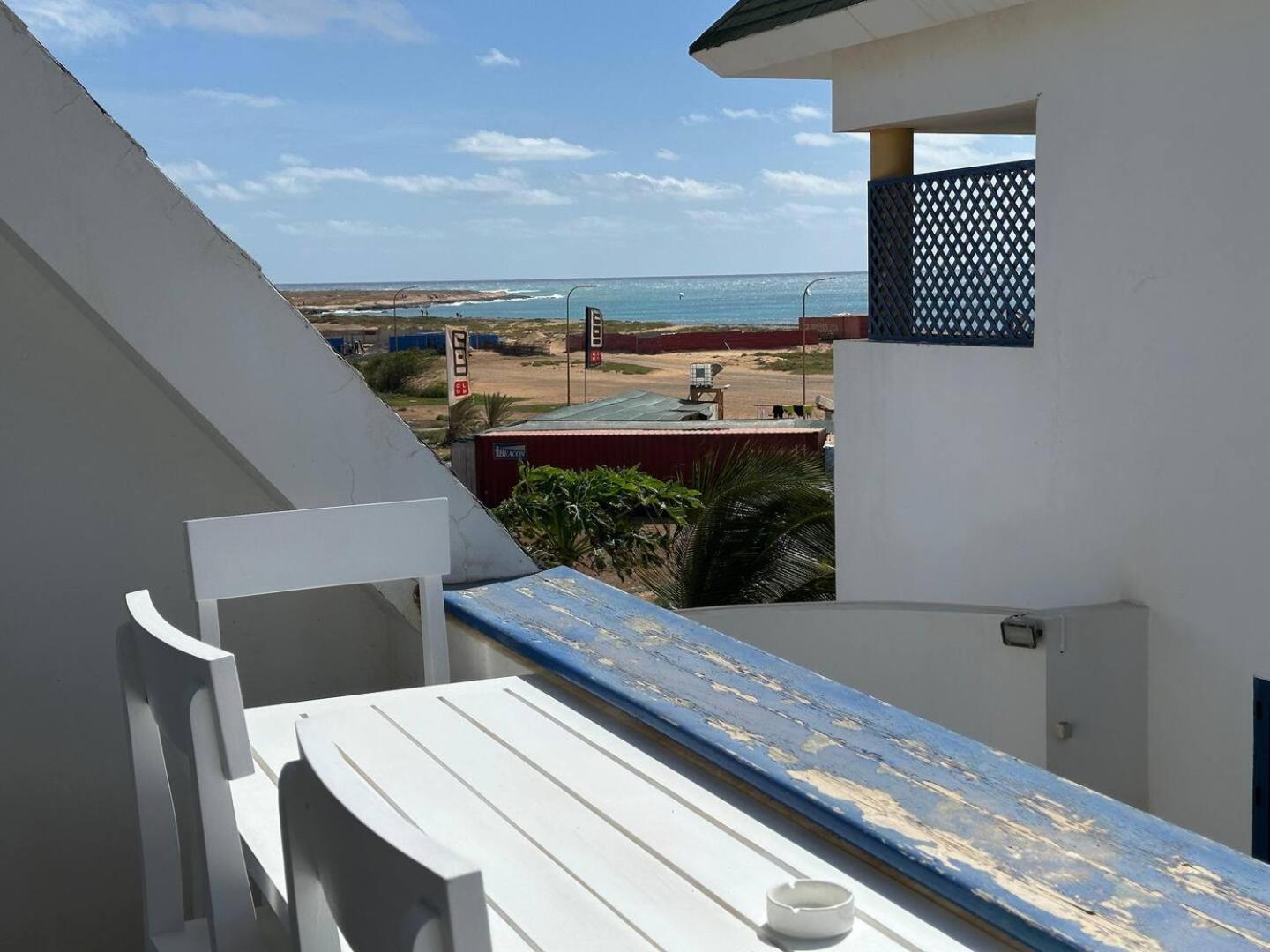 Leme Bedje Two Bedroom - By Bobbywashere Santa Maria Dış mekan fotoğraf